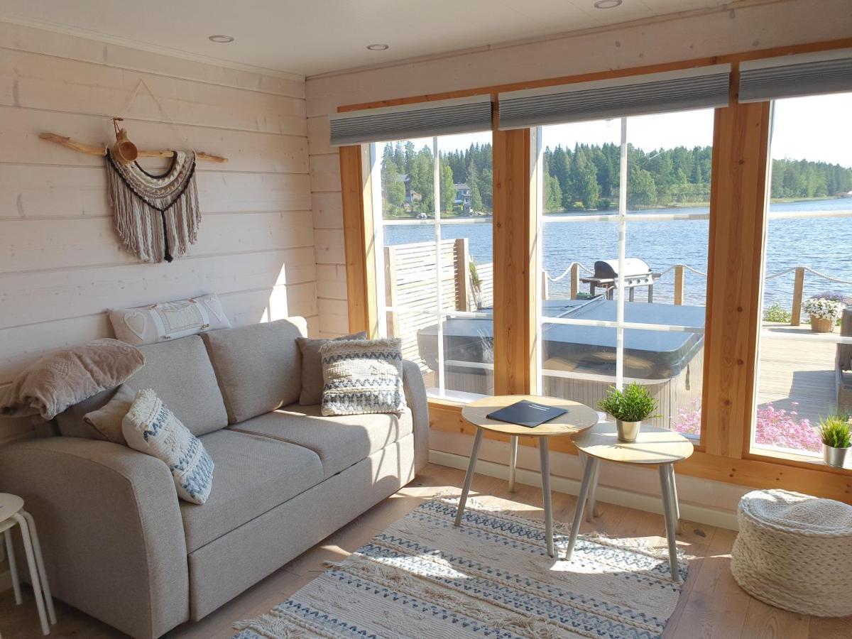 Stunning Log Cabin 45M2 On The Shore Of Kallavesi. Kuopio Exteriör bild